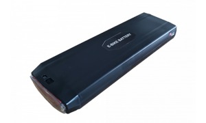 Batterien und Akkus